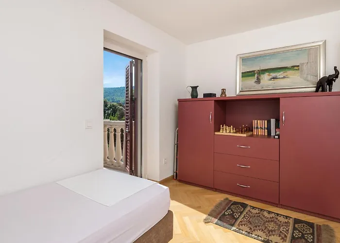 Awesome In Apartament