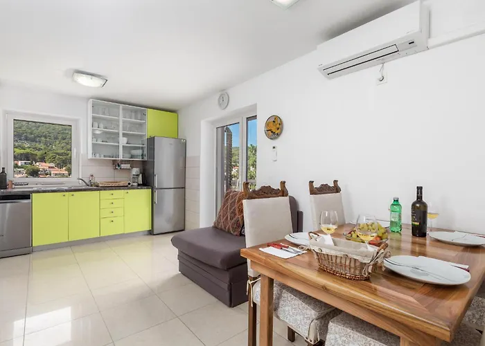 Awesome In Apartman *
