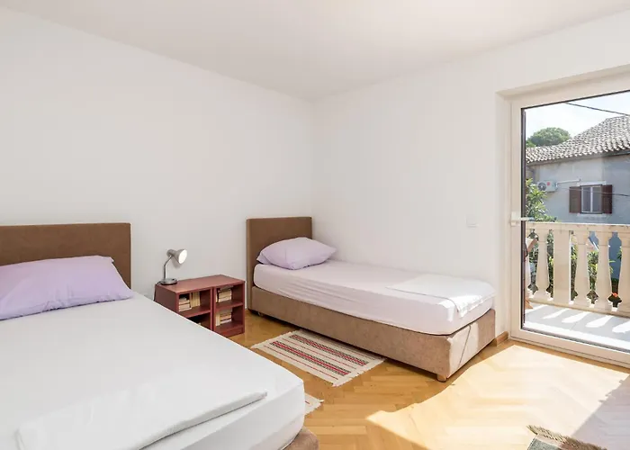 Awesome In Apartman *