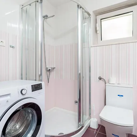 Awesome In Вели-Лошинь